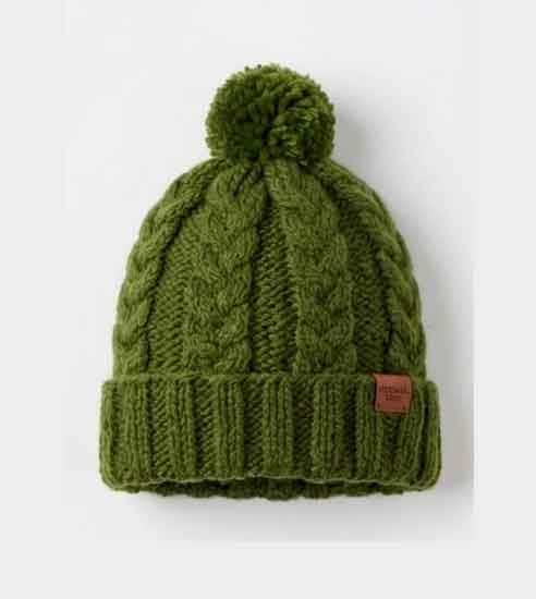 Touca de Crochê Verde com Pompom – Conforto e Estilo