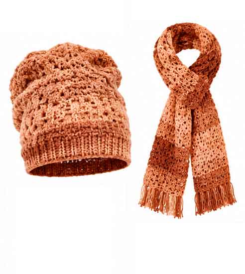 Conjunto Touca e Cachecol de Crochê Artesanal